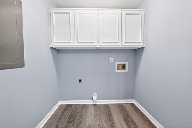 41 Collins Drive, Box Springs, GA 31801