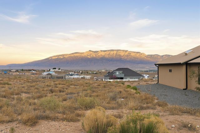 1509 Aztec Moon Court SE, Rio Rancho, NM 87124