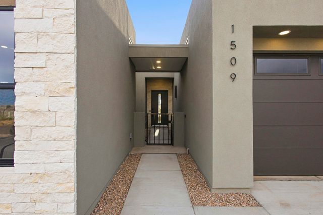 1509 Aztec Moon Court SE, Rio Rancho, NM 87124