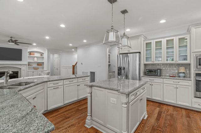 2805 Ivory Bluff Trail, Apex, NC 27539