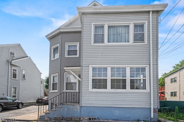 968 E 19Th St, Paterson City, NJ 07501