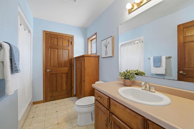 1150 W LAKE STREET, Chilton, WI 53014