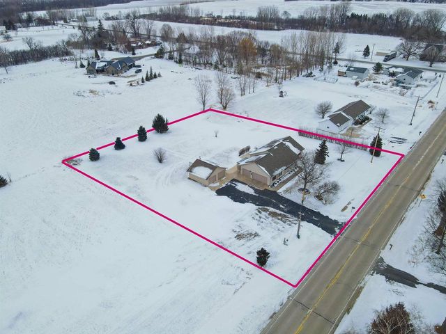 1150 W LAKE STREET, Chilton, WI 53014