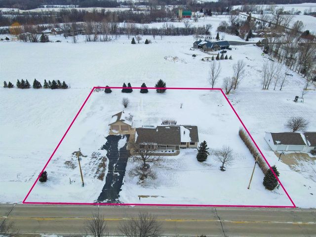 1150 W LAKE STREET, Chilton, WI 53014