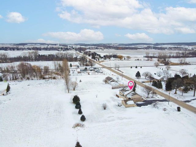 1150 W LAKE STREET, Chilton, WI 53014