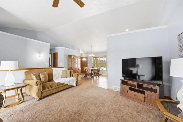 1150 W LAKE STREET, Chilton, WI 53014