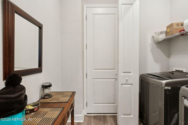 77 PARK CENTER Avenue, Ponte Vedra, FL 32081