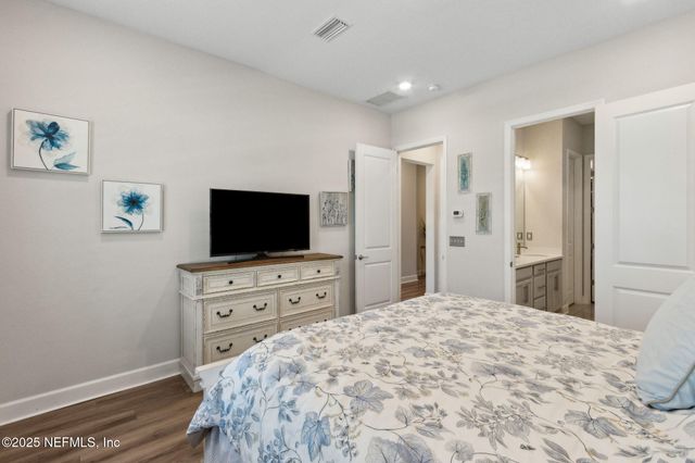 77 PARK CENTER Avenue, Ponte Vedra, FL 32081