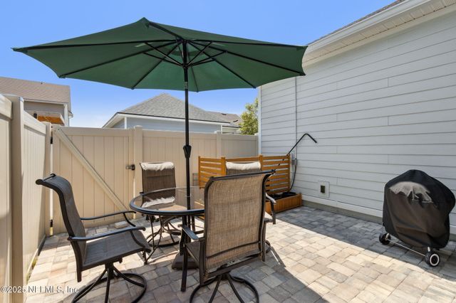 77 PARK CENTER Avenue, Ponte Vedra, FL 32081