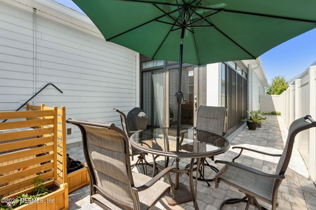 77 PARK CENTER Avenue, Ponte Vedra, FL 32081