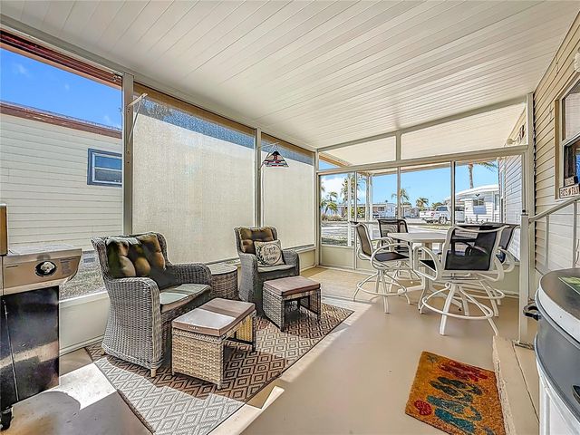 10101 N LAKE DRIVE 89, Largo, FL 33773