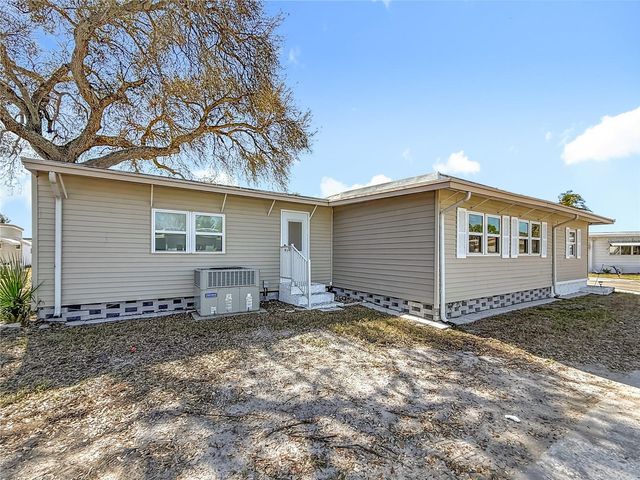 10101 N LAKE DRIVE 89, Largo, FL 33773