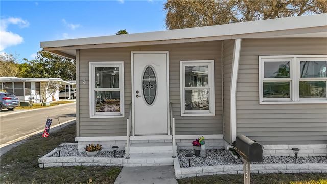 10101 N LAKE DRIVE 89, Largo, FL 33773