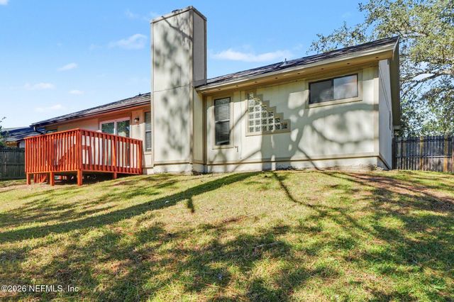 7418 AMANDAS CROSSING Drive N, Jacksonville, FL 32244