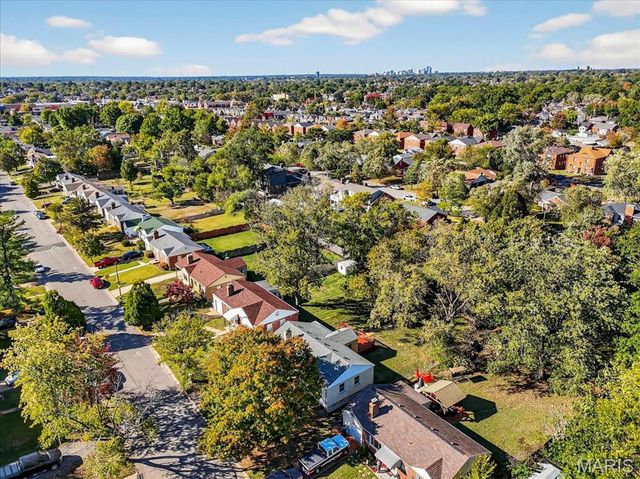 5453 Bancroft Avenue, St Louis, MO 63109