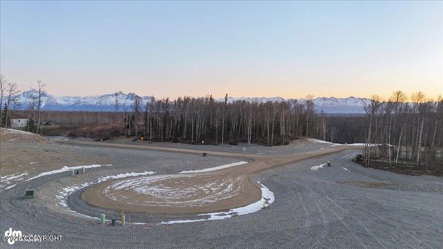 1143 N Leseman Way, Wasilla, AK 99623