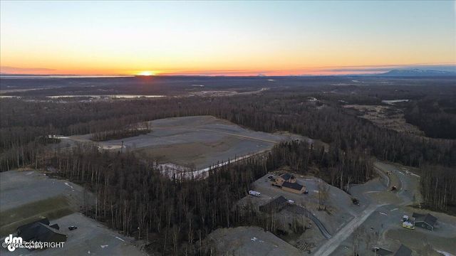 1143 N Leseman Way, Wasilla, AK 99623
