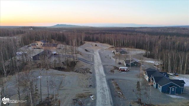 1143 N Leseman Way, Wasilla, AK 99623