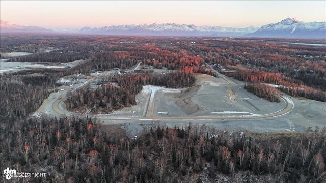 1143 N Leseman Way, Wasilla, AK 99623