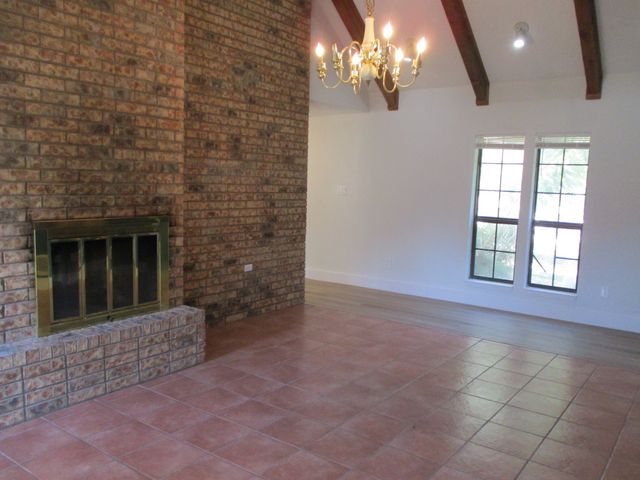 1215 SPRING LAKE Drive, Duncanville, TX 75137