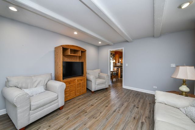 337 W Edson Place, Lombard, IL 60148