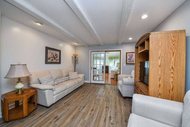 337 W Edson Place, Lombard, IL 60148