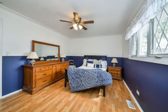 337 W Edson Place, Lombard, IL 60148