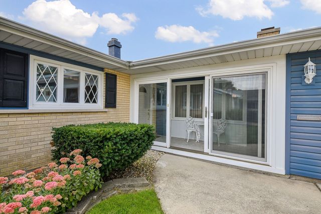 337 W Edson Place, Lombard, IL 60148