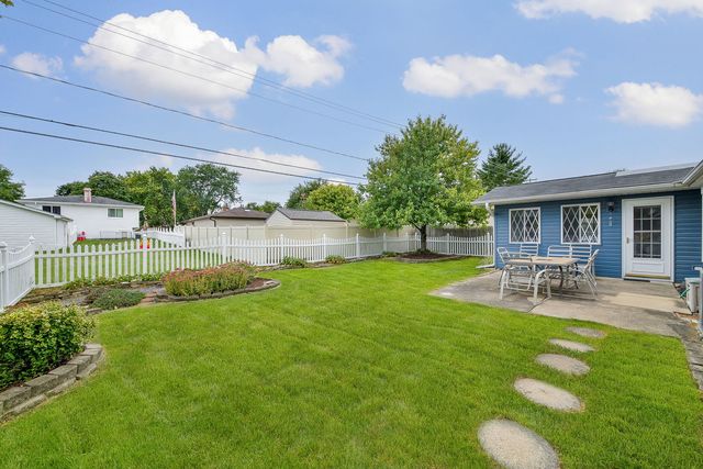 337 W Edson Place, Lombard, IL 60148
