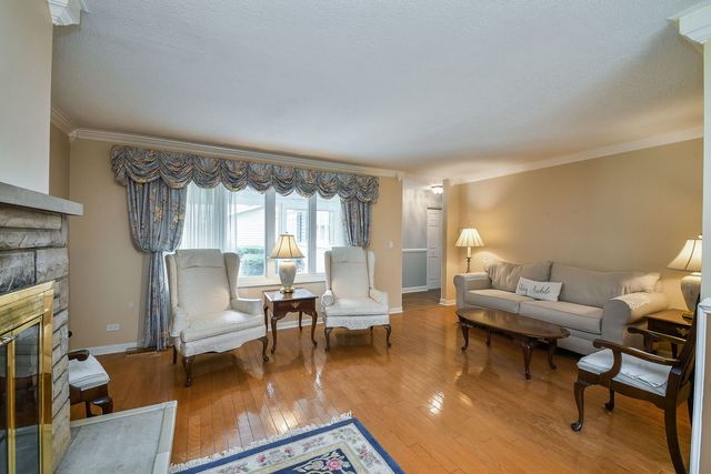 337 W Edson Place, Lombard, IL 60148