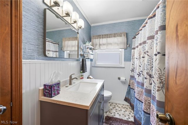 3756 Walter Road, North Olmsted, OH 44070