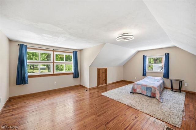 3756 Walter Road, North Olmsted, OH 44070
