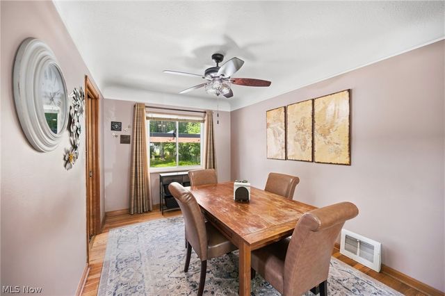 3756 Walter Road, North Olmsted, OH 44070