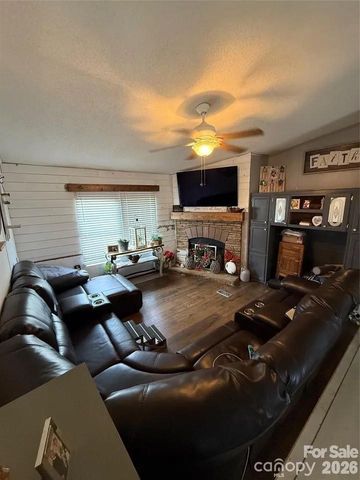 5141 Gold Finch Court, Granite Falls, NC 28630