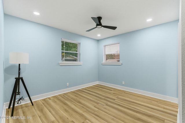 7060 PERKE Drive, Jacksonville, FL 32210