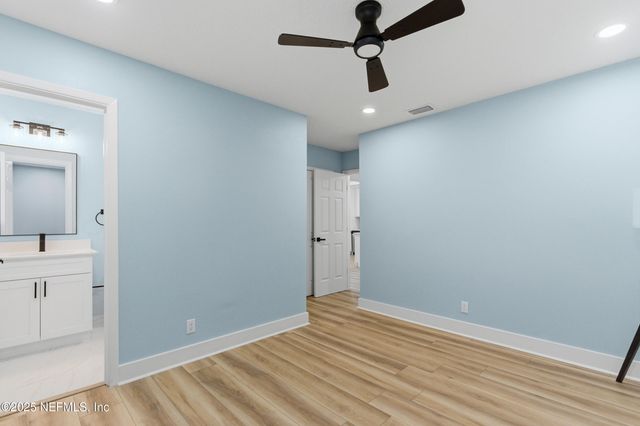 7060 PERKE Drive, Jacksonville, FL 32210