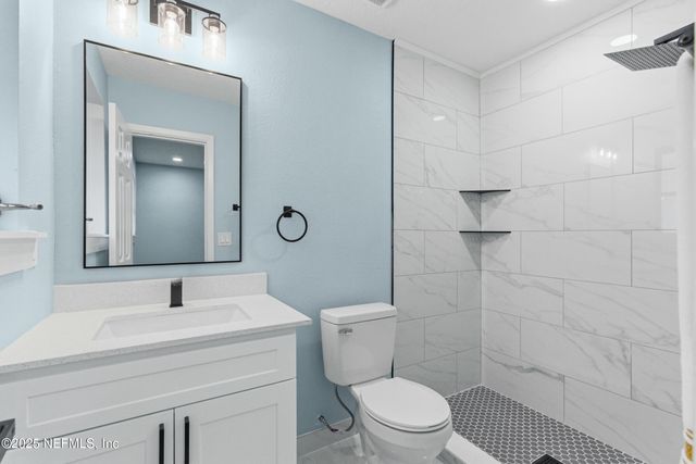 7060 PERKE Drive, Jacksonville, FL 32210