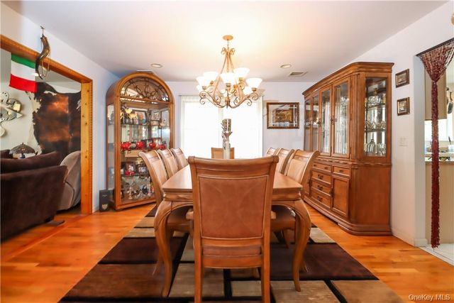 1078 Midland Avenue, Bronxville, NY 10708