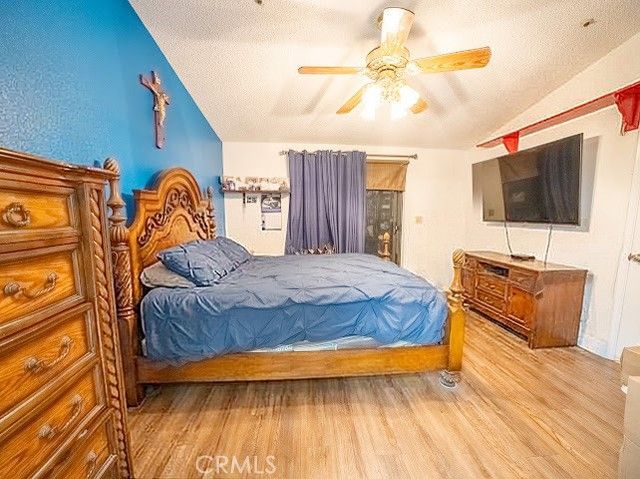 13691 Gavina 505, Sylmar (los Angeles), CA 91342