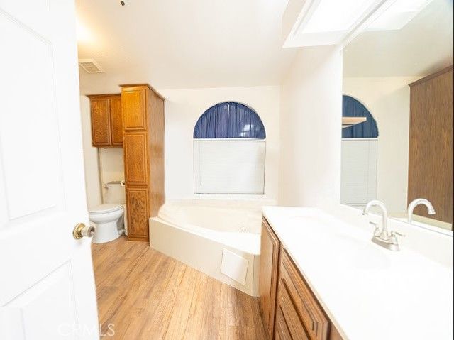 13691 Gavina 505, Sylmar (los Angeles), CA 91342