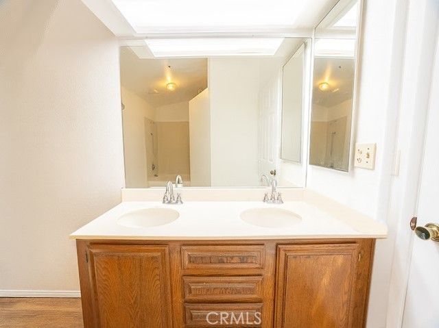 13691 Gavina 505, Sylmar (los Angeles), CA 91342