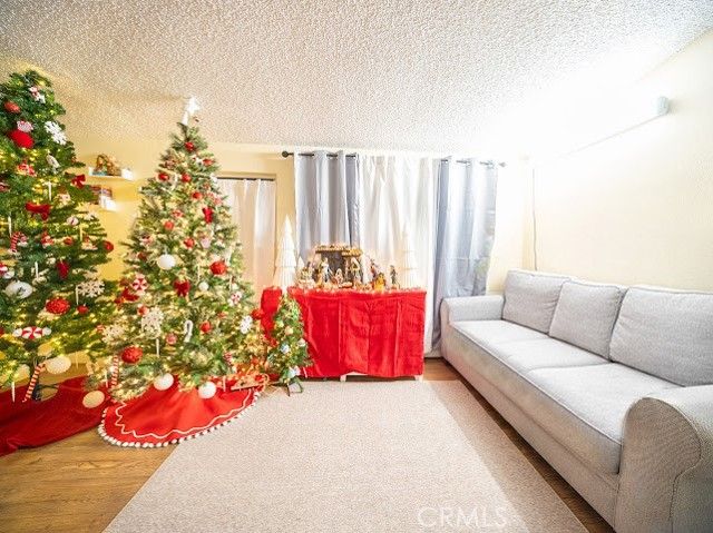 13691 Gavina 505, Sylmar (los Angeles), CA 91342