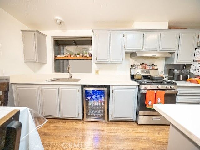 13691 Gavina 505, Sylmar (los Angeles), CA 91342