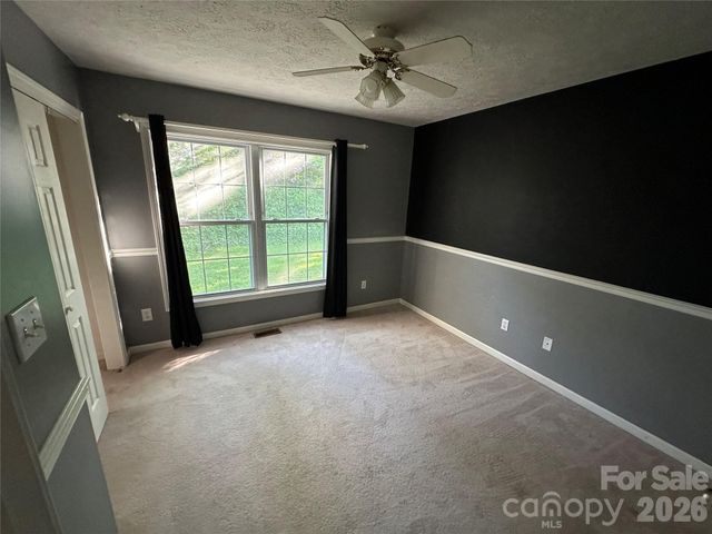 126 Ridgeline Road, Clyde, NC 28721