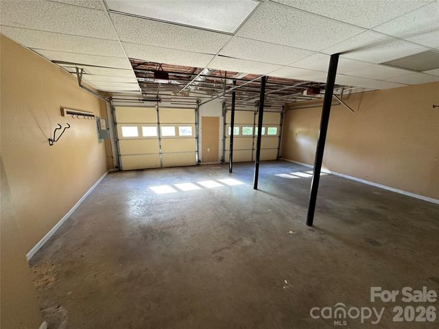 126 Ridgeline Road, Clyde, NC 28721