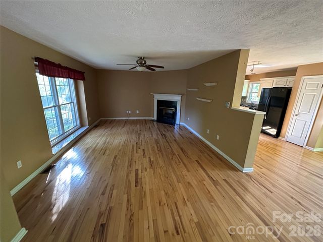 126 Ridgeline Road, Clyde, NC 28721