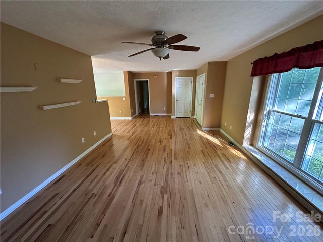 126 Ridgeline Road, Clyde, NC 28721