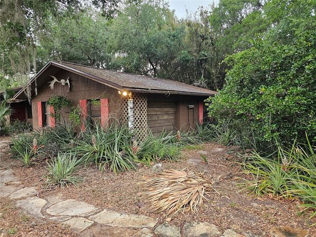 10679 GOOSE PRAIRIE ROAD, Leesburg, FL 34788