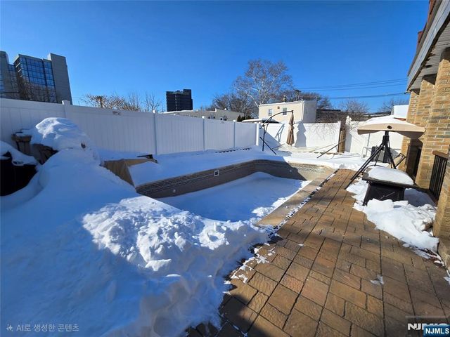 282 Harding Avenue 1st Fl, Teaneck, NJ 07666