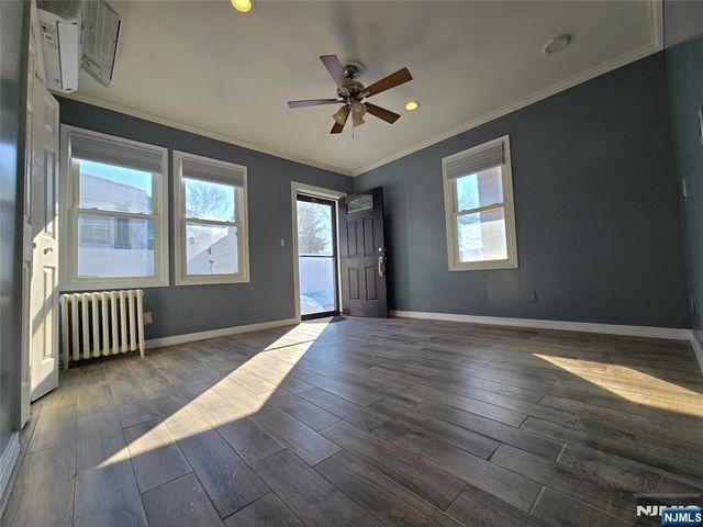 282 Harding Avenue 1st Fl, Teaneck, NJ 07666